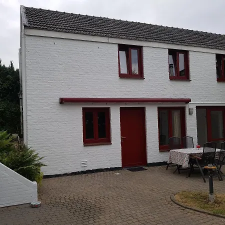 Anno 1877 Met Tuin Slenaken