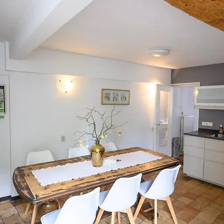 Anno 1877 Met Tuin * Slenaken