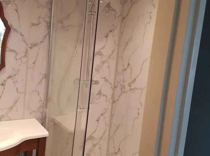 Anno 1877 Met Tuin 公寓