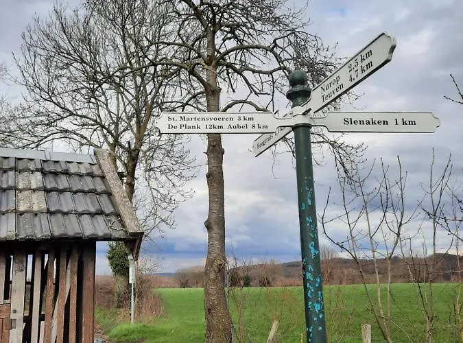 Anno 1877 Met Tuin 公寓 *