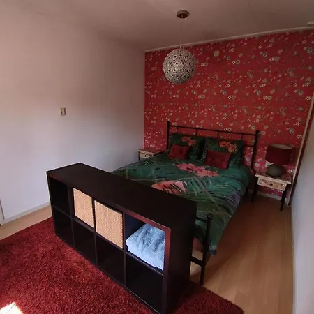 Anno 1877 Met Tuin Apartman Slenaken